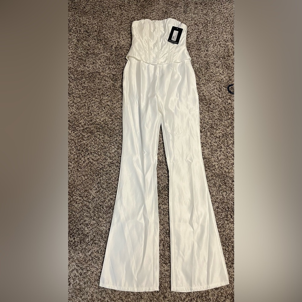White Satin Corset Detail Bandeau Flared Jumpsuit size0 pretty little thing